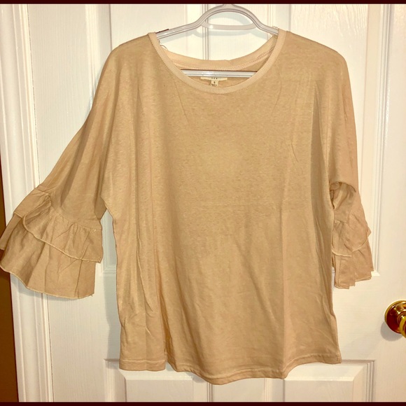 Tan shirt - Picture 1 of 1